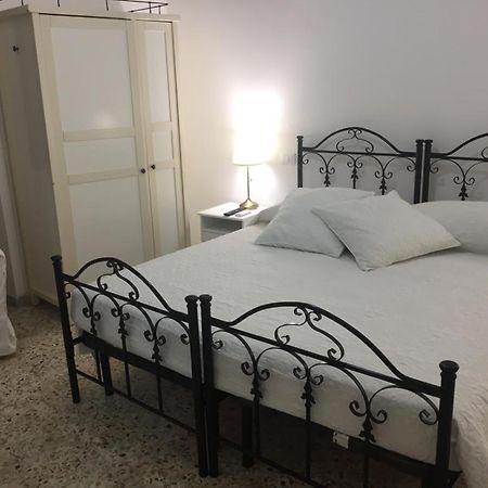 莱切 Villino Donna Rita酒店 外观 照片